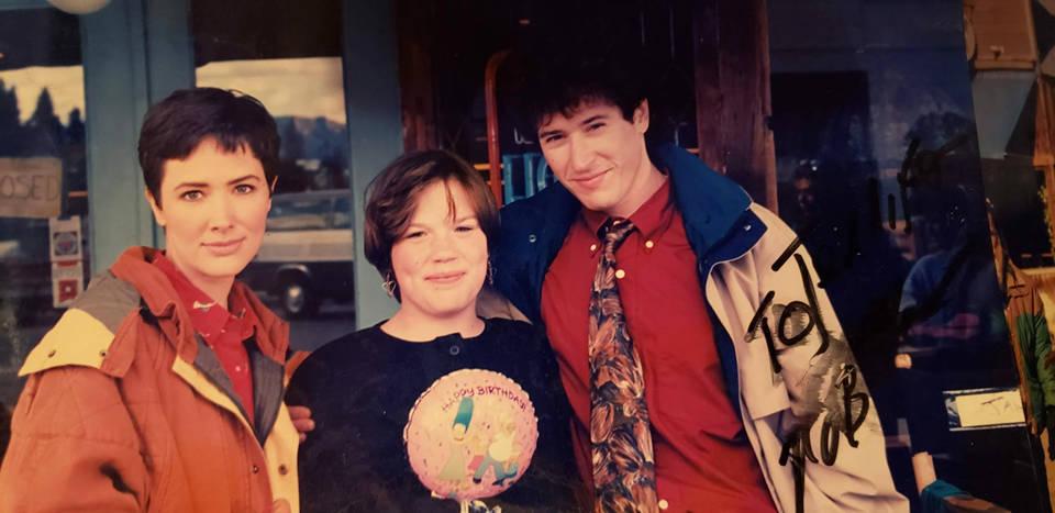 Janine Turner, Jennifer Dunn, Rob Marrow posing for picture.