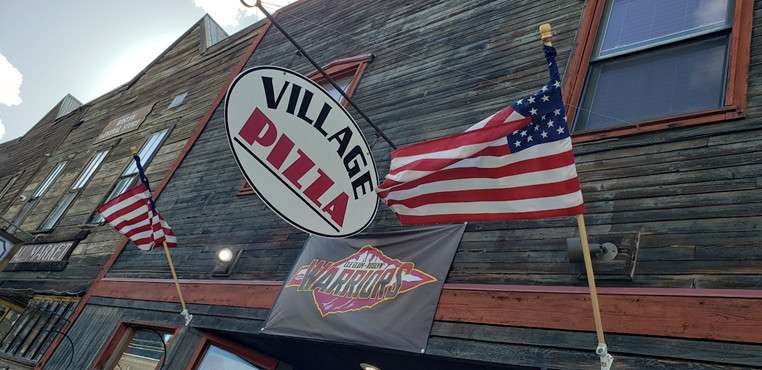Village Pizza Roslyn WA out front pic