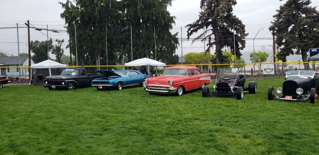 apple blossom car show 2217